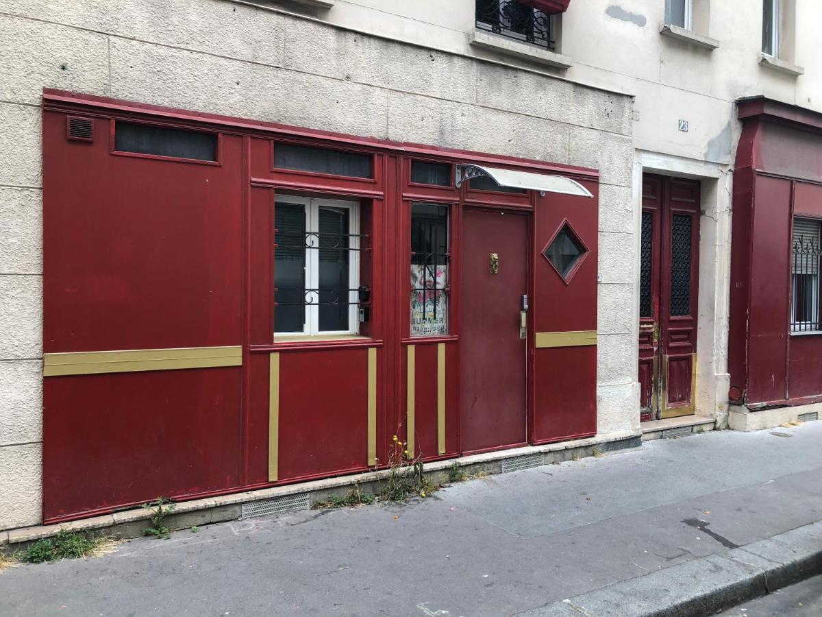 Guesthouse Familial Pour 2,3,4 Personnes De 44M2- Accessible Handic -Rez De Chaussee-Vues Sur Rue Et Patio Prive - Sejour, Chambre Separee-Cuisine,Salle De Bain,Lit Double Et Canape-Lit 2Pers-Entree De La Rue Berzelius-5 Minutes Du Metro Brochant-Lig Paris Exterior photo